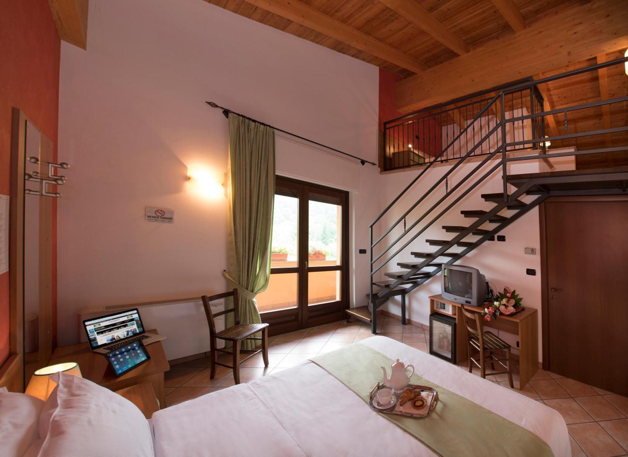 Hotel La Colletta Paesana Exterior photo